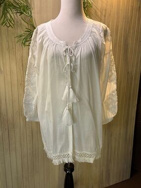 Cupio White Cotton Pleated Peasant Blouse, Large, NWOT, Lightweight, Cool, Lace